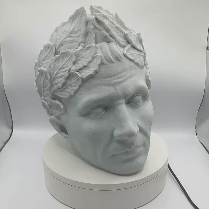 Julius Cäsar Kopfhörerständer – Römische Büste Design Headphone Stand | Schreibtisch Deko Geschenk Idee